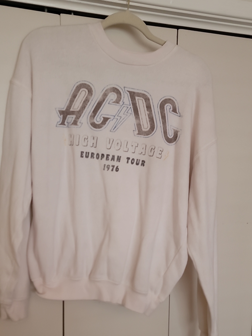 AC/DC White 'High Voltage' Crewneck Sweatshirt